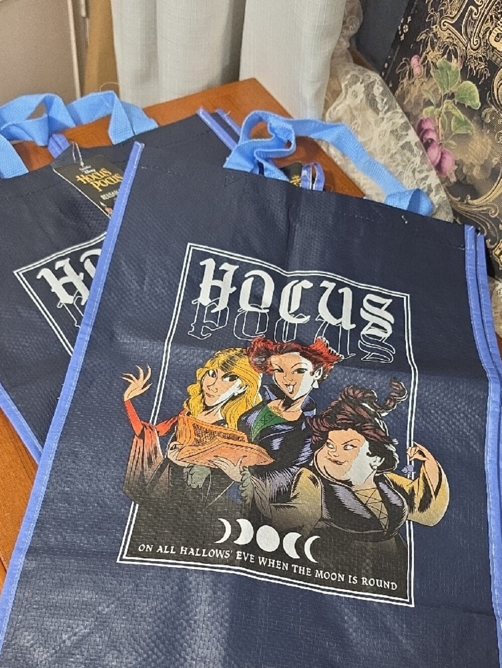 Disney Hocus Pocus Reusable Bag - Navy Blue -Set Of 2 - Picture 5 of 5